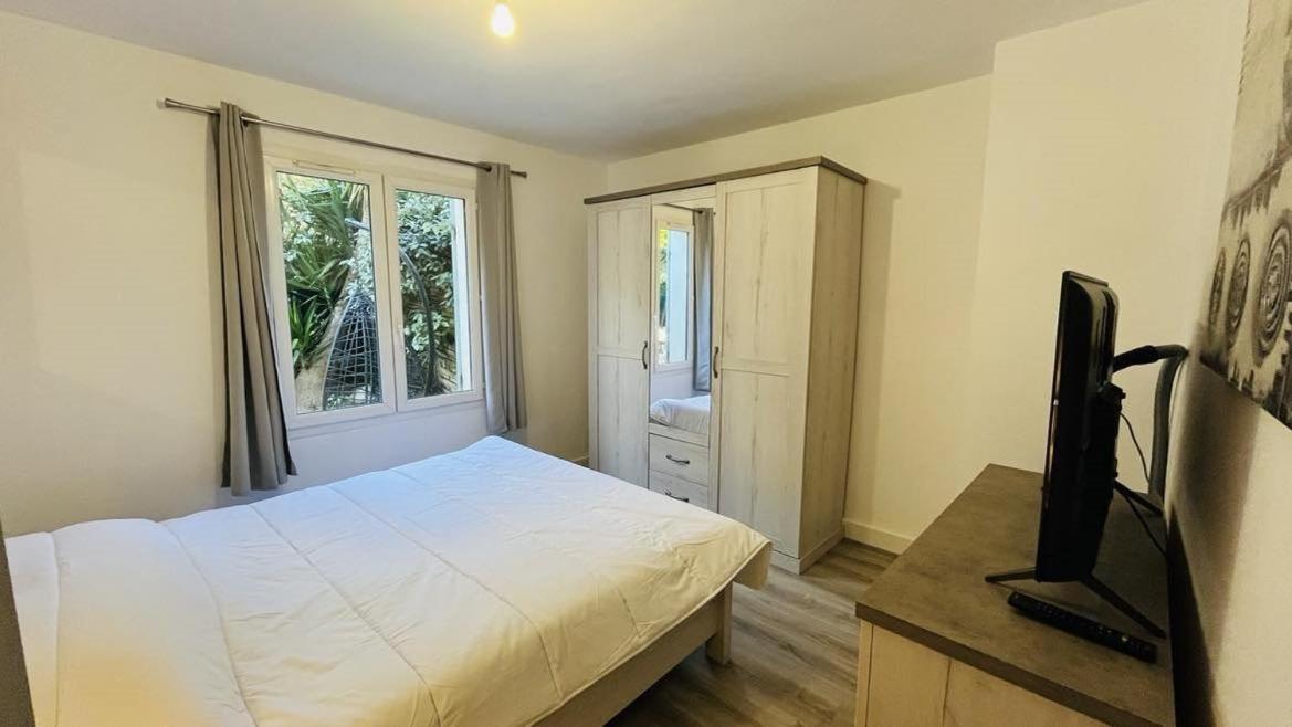 Appartement Cala Di Mare L'Ile Rousse Extérieur photo